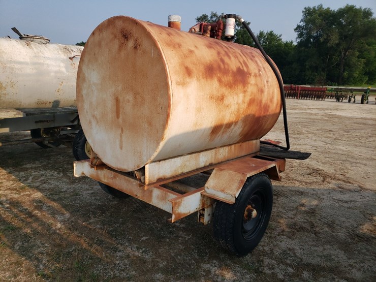 500-gal-fuel-trailer-image-5