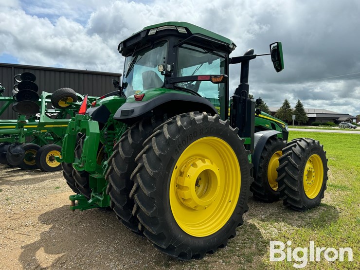 2023-john-deere-8r-340-image-5