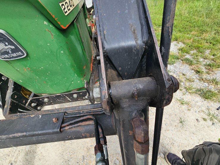 john-deere-2240-image-60