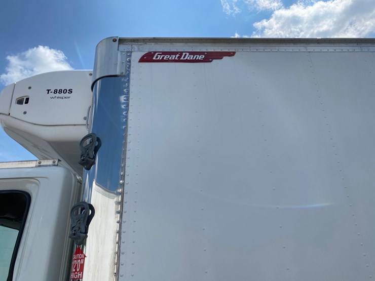2018-hino-338-image-41
