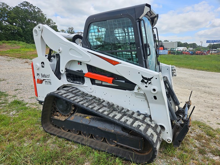 2021-bobcat-t770-image-20