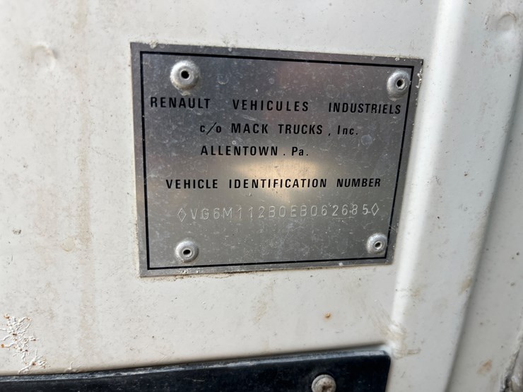 #21657-•-1984-mack-truck-image-12