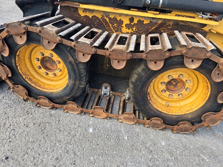 new-holland-lx665-turbo-image-57