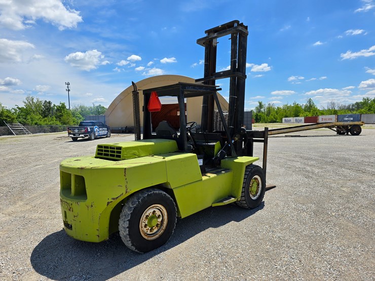 #16610-•-clark-c500y165d-diesel-forklift-image-24