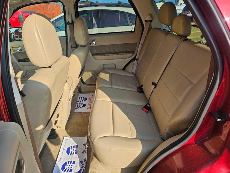 2012-ford-escape-image-5