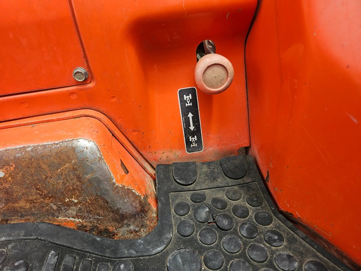 kubota-l4200-image-51