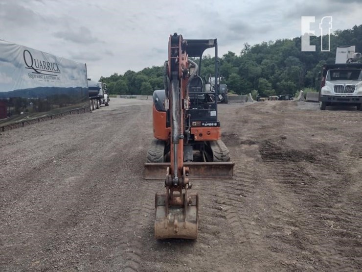 2021-hitachi-zx26u-5-image-2