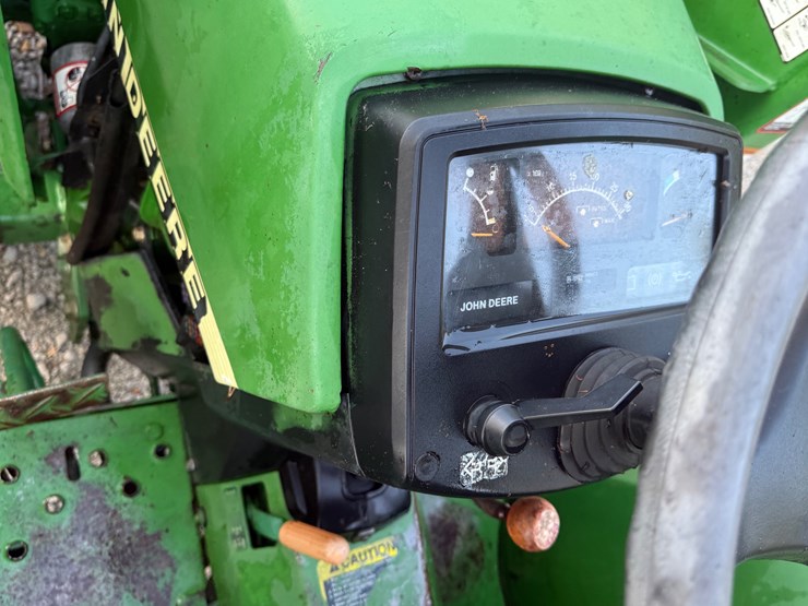 john-deere-790-image-26