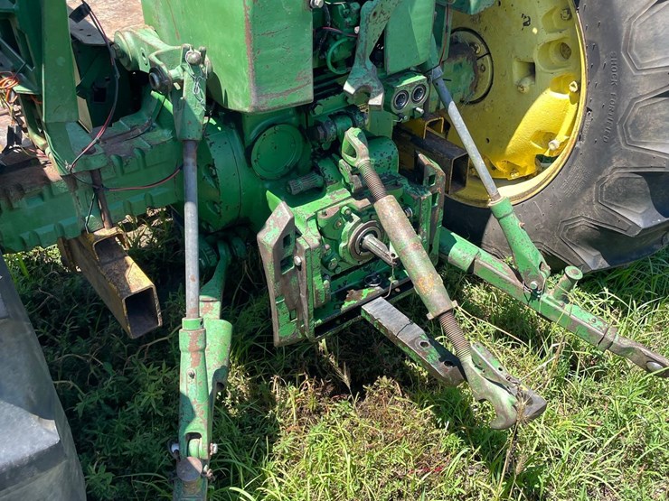1966-john-deere-3020-image-6