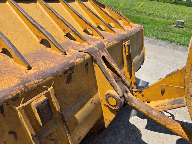 2005-caterpillar-953c-image-69