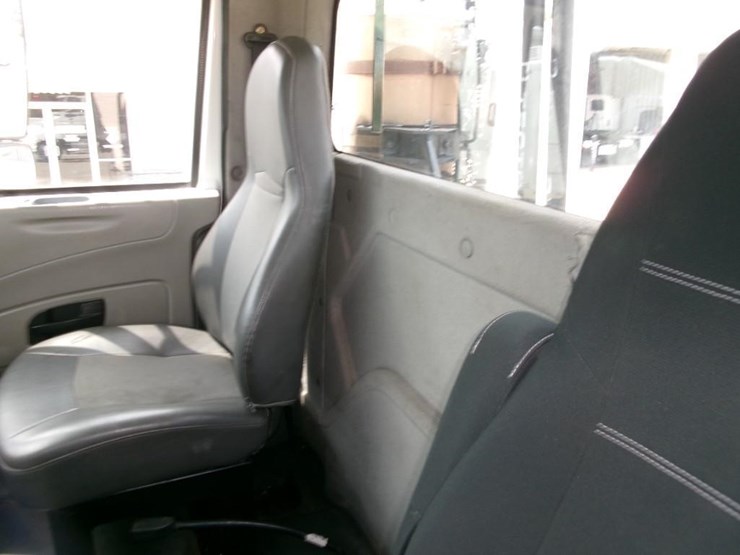 2011-international-prostar-image-10