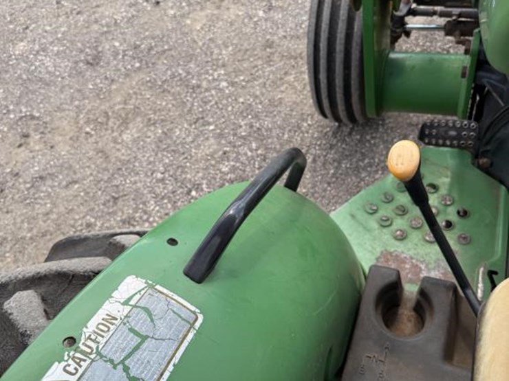 john-deere-5205-image-13