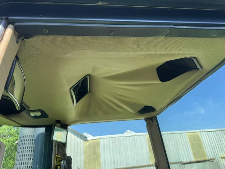 1990-john-deere-8760-image-27