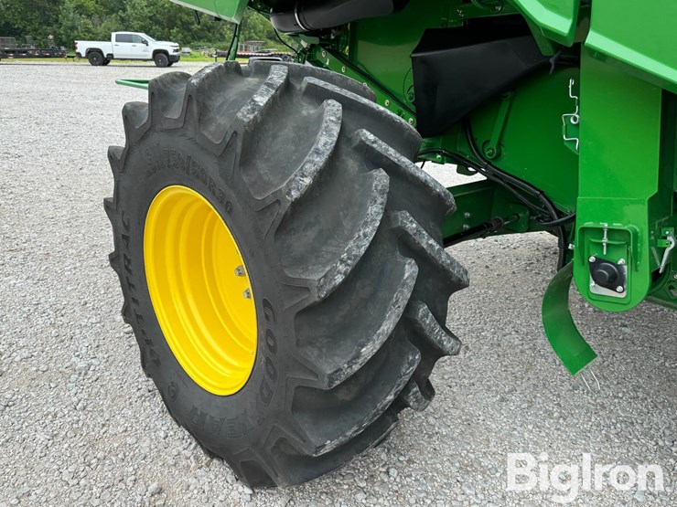 2023-john-deere-s780-image-18