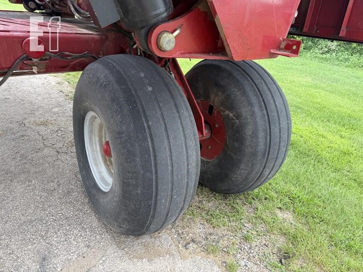 case-ih-1240-image-9
