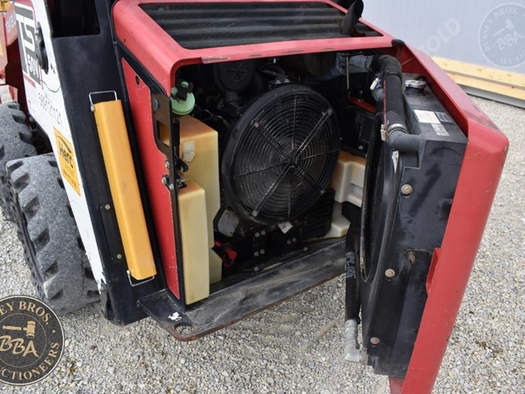 2016-takeuchi-ts50v-image-29