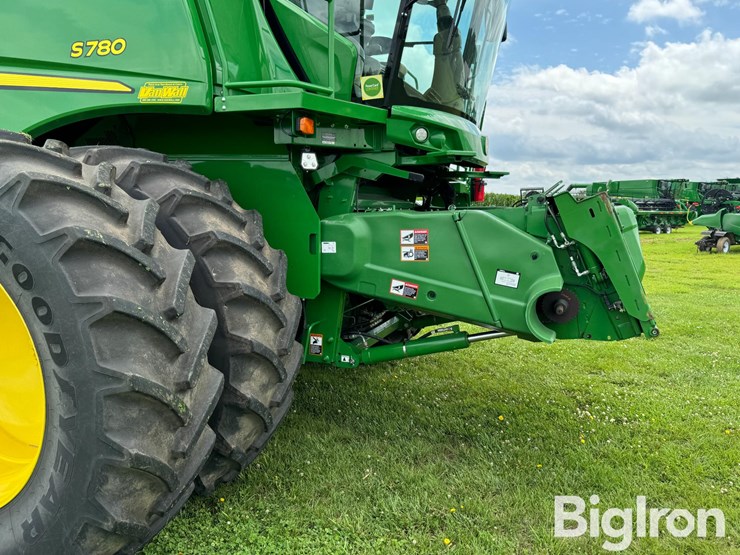 2022-john-deere-s780-image-19
