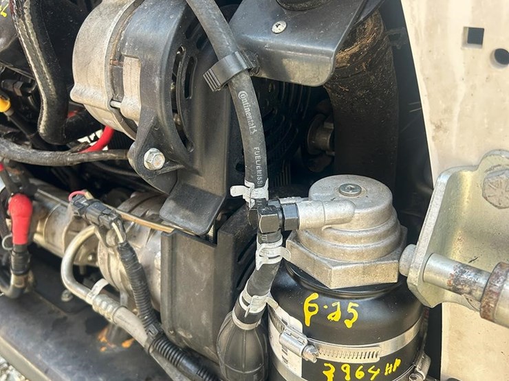 2019-bobcat-s850-image-13