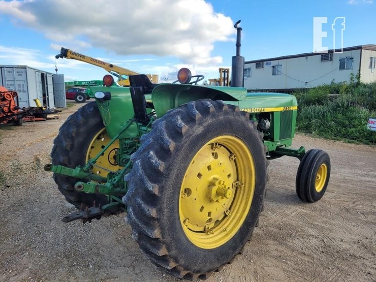 john-deere-2840-image-7