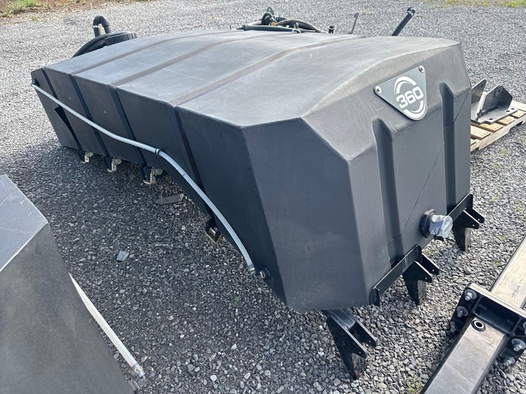 yield-360-tractor-tanks-image-16