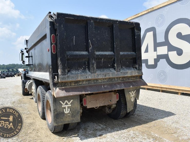 1996-mack-rd688s-image-15