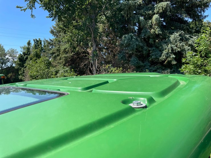 2014-john-deere-6210r-image-68