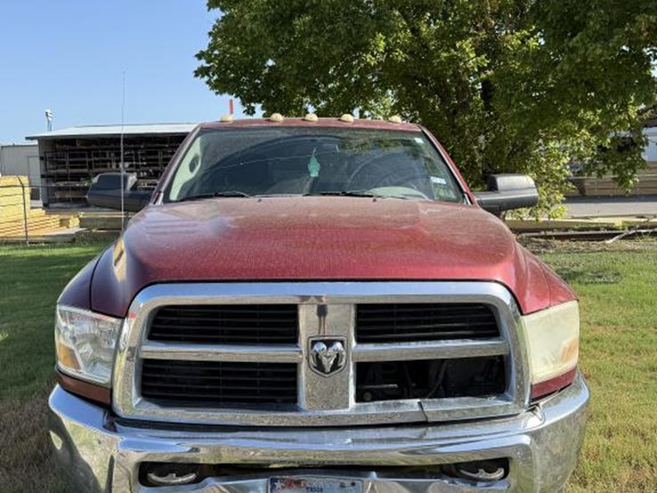 2012-dodge-ram-2500-image-9