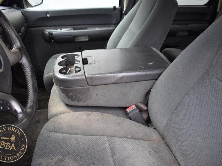 2007-chevrolet-2500hd-image-25