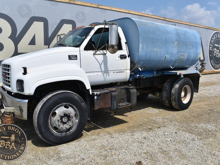 1997-gmc-topkick-c7500-image-2