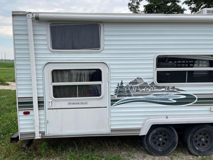 2005-wildwood-le-camper-image-16
