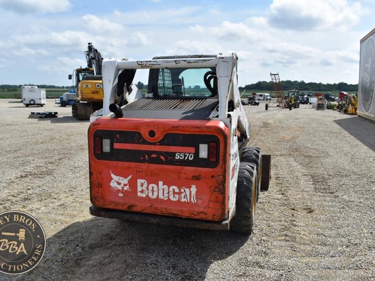 2017-bobcat-s570-image-14