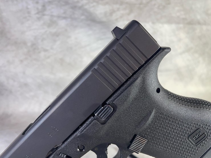 #4389-•-glock-model-43-9mm-luger-pistol,-sn:-aewk121-image-18
