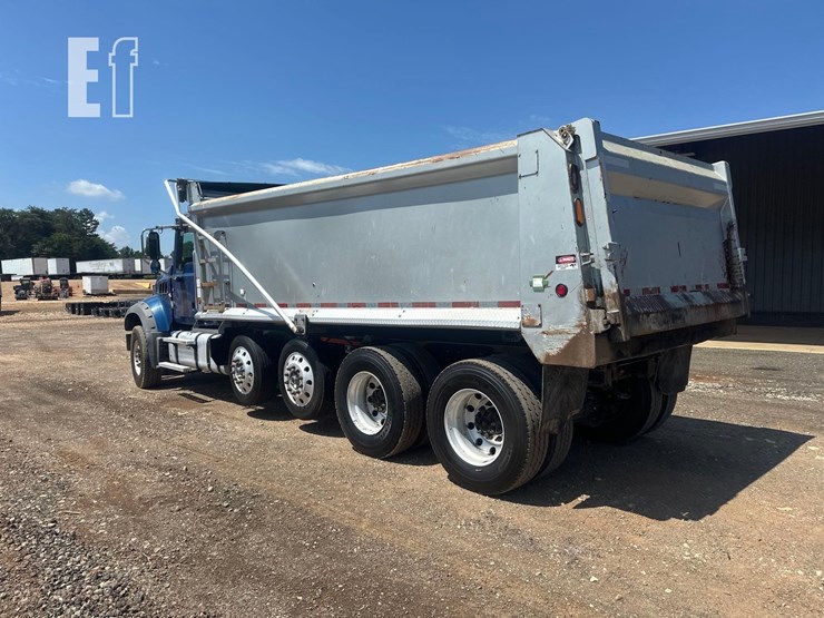 2021-mack-granite-64fr-image-7