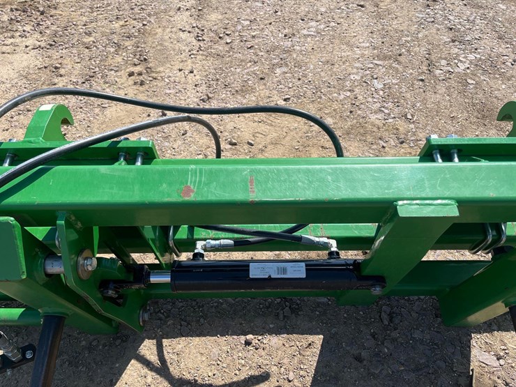 mds-double-tine-hyd-adjustable-bale-spear-image-13