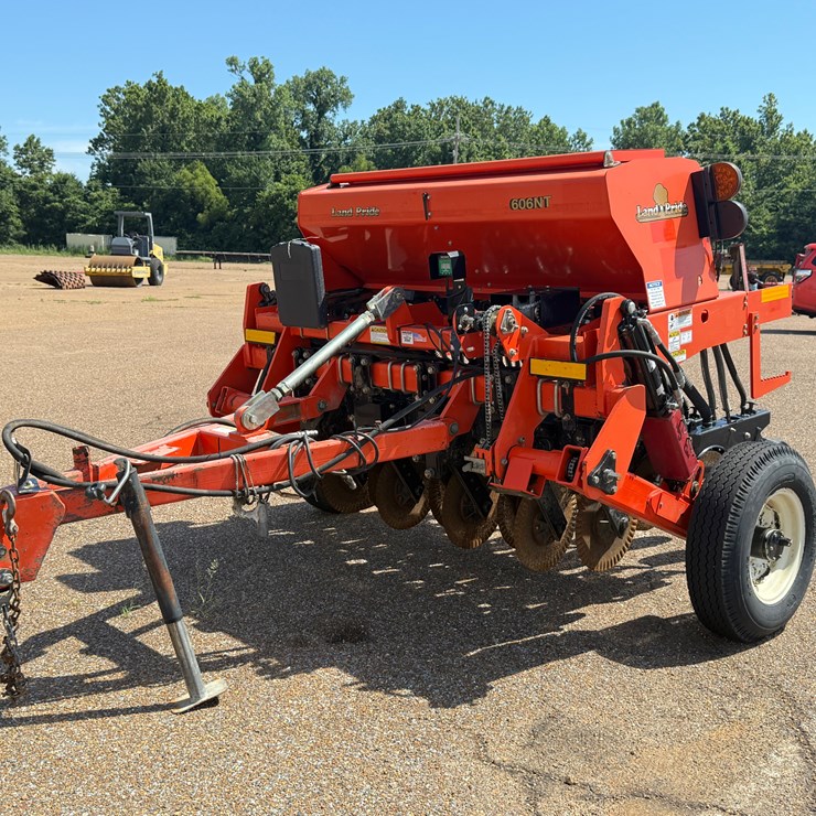 LAND PRIDE 606NT