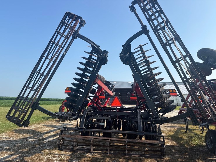 2013-22’-c-ih-330-true-tandem-turbo-vt-disc-image-5