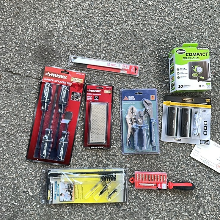 LOT#-835-ASSORTED TOOLS