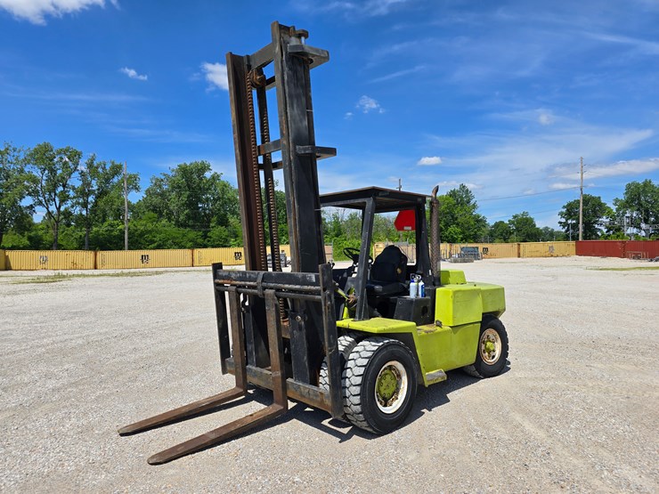 #16610-•-clark-c500y165d-diesel-forklift-image-2