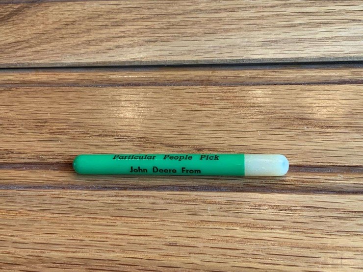 (2)-john-deere-thimble-+-toothpick-image-5