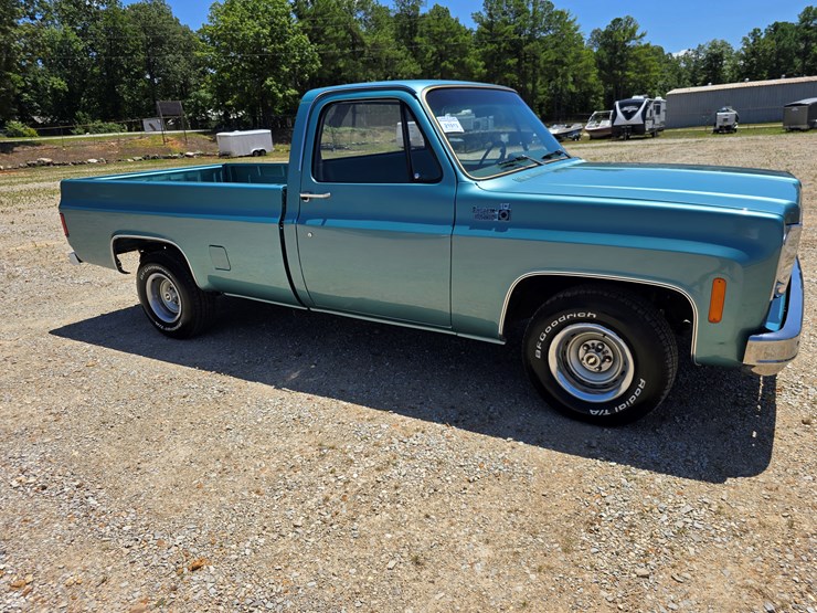1977-chevrolet-custom-deluxe-image-36