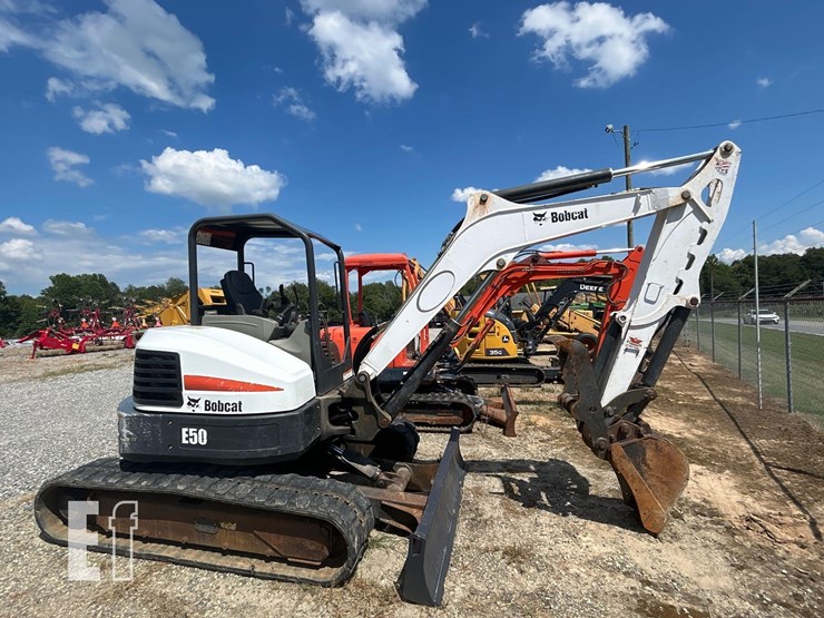 2016-bobcat-e50-image-1