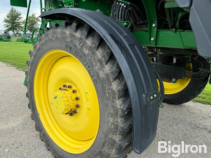 2018-john-deere-r4038-image-19
