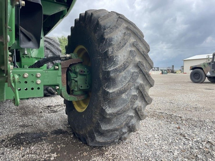 2010-john-deere-2010-image-33