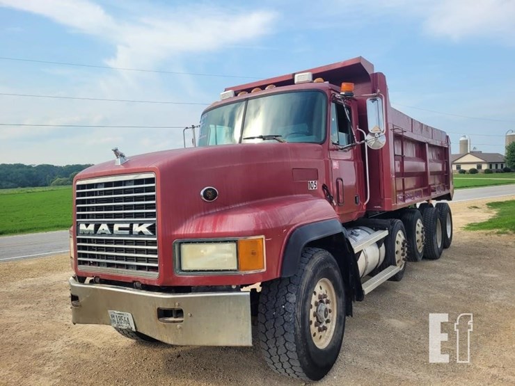 1999-mack-cl713-image-2