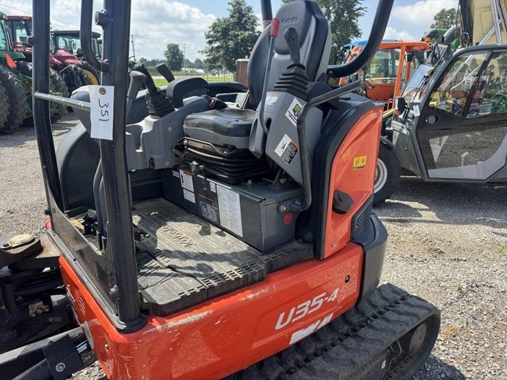 2019-kubota-u35-4-image-26