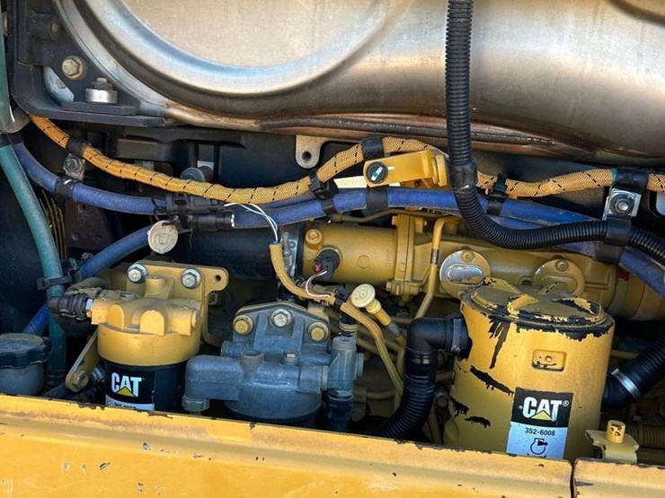 2018-caterpillar-d6n-xl-image-68