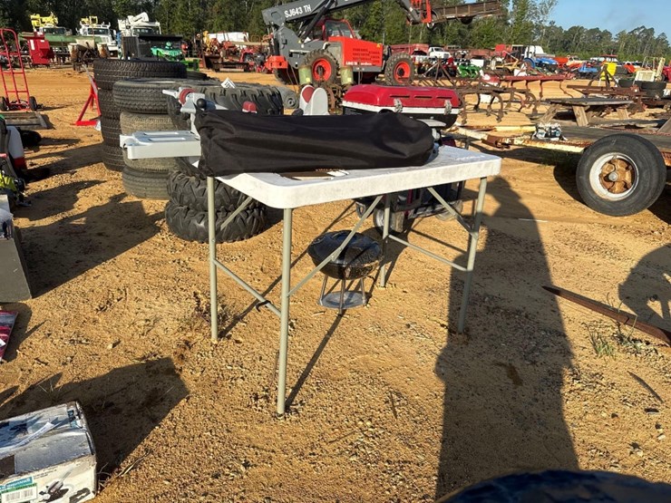 2224---camping-table-with-sink-image-4