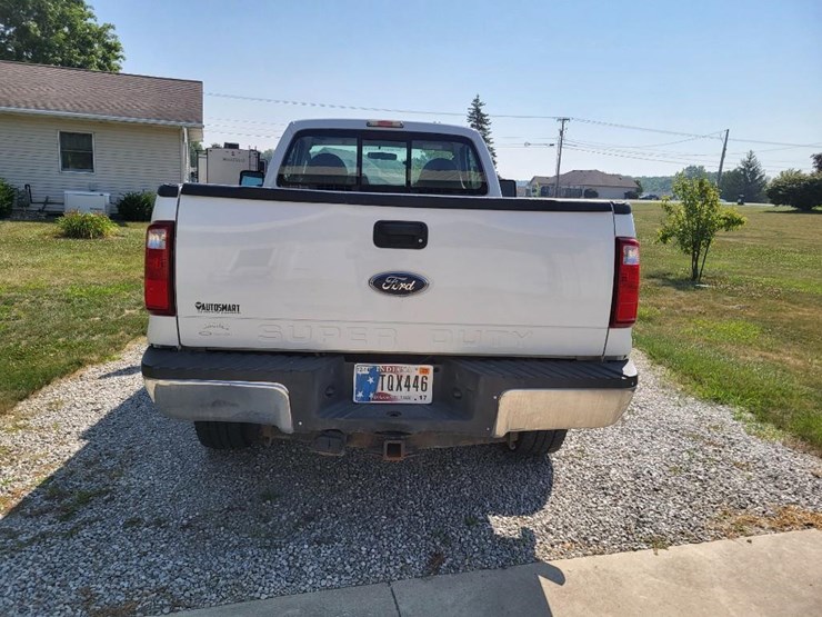 2008-ford-f250-xl-image-3