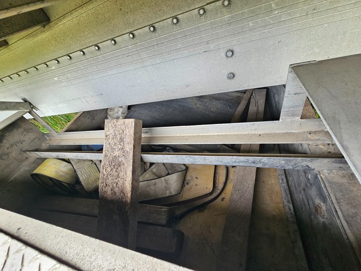 2000-reitnouer-48'-x-102"-image-16