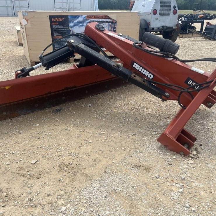 RHINO 850